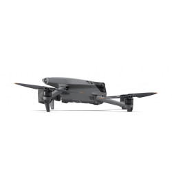 Дрон DJI Mavic 3 Pro Fly More Combo (DJI RC)