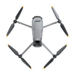 DJI Mavic 3 Pro Fly More Combo (DJI RC)